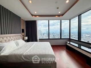 For rent 3 ベッドルーム condo in Bang Rak, Bangkok