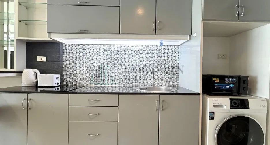 À louer studio condo 