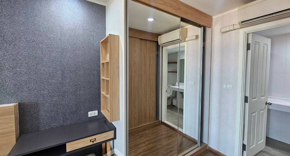 À louer 1 chambre condo à Yan Nawa, Bangkok