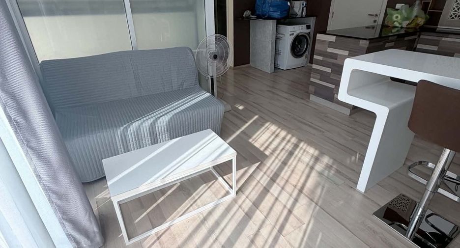 For rent 2 bedrooms condo in Mueang Phuket, Phuket