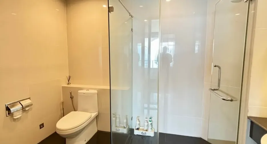 For sale 3 bedrooms condo in Bang Saray, Pattaya