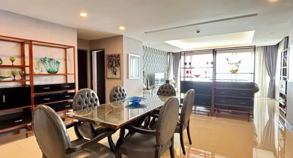 For sale 3 bedrooms condo in Bang Saray, Pattaya