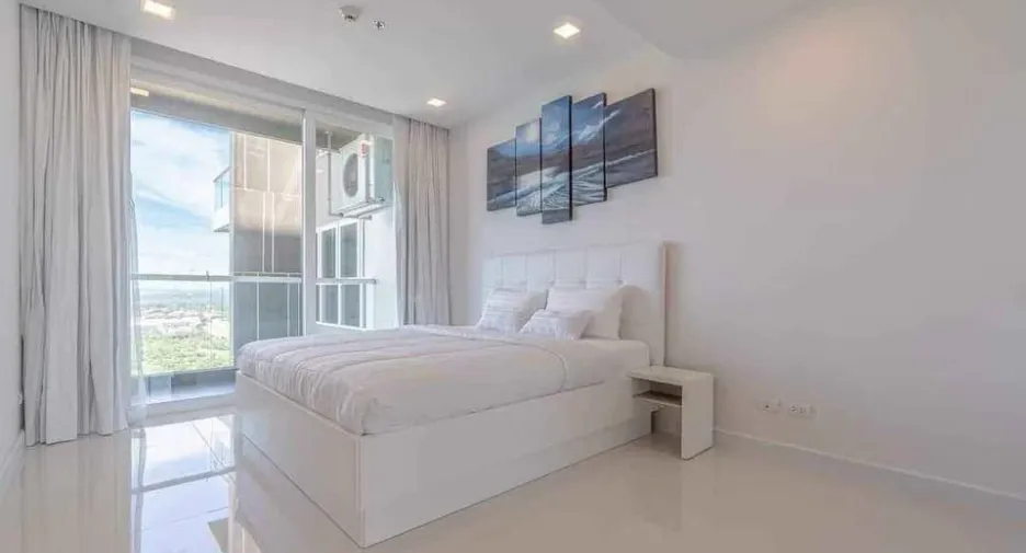 Condo en venta de 3 habitaciones en Bang Lamung, Chonburi