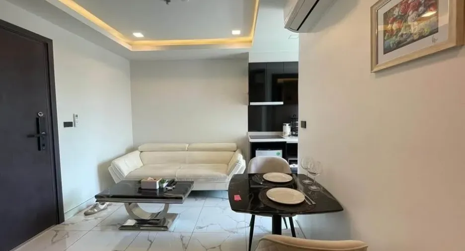 For sale 2 bedrooms condo in Bang Lamung, Chonburi