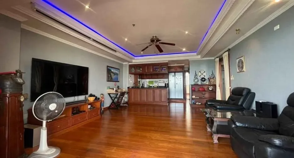 Condo en venta de 2 habitaciones en Bang Lamung, Chonburi