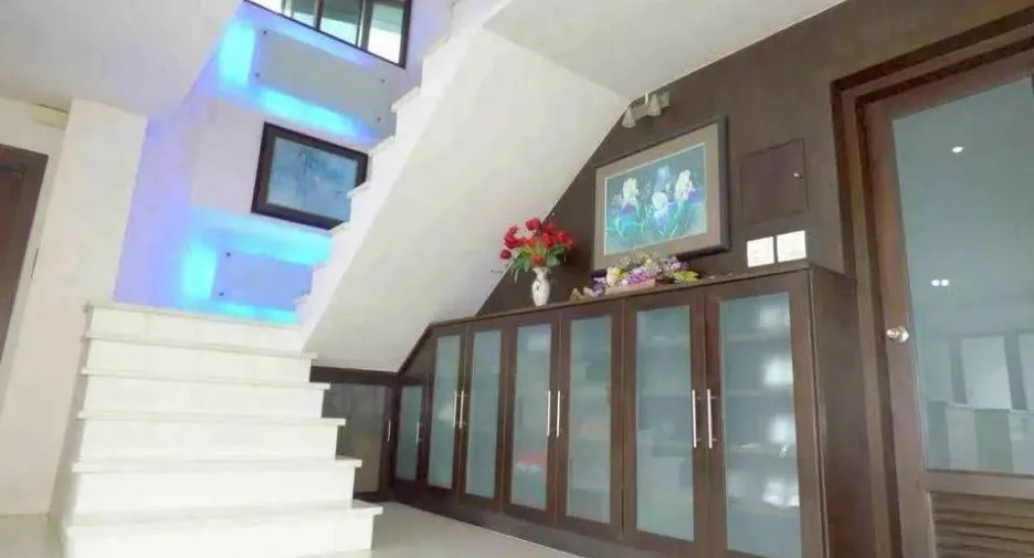 ขาย 2 ห้องนอน คอนโด ใน จอมเทียน, พัทยา