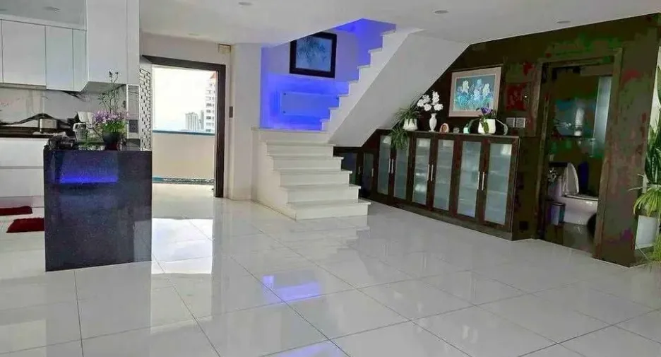 ขาย 2 ห้องนอน คอนโด ใน จอมเทียน, พัทยา