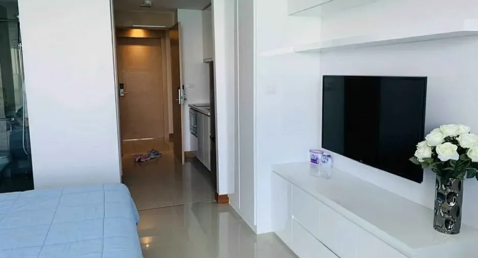 For sale 1 bed condo in Bang Lamung, Chonburi