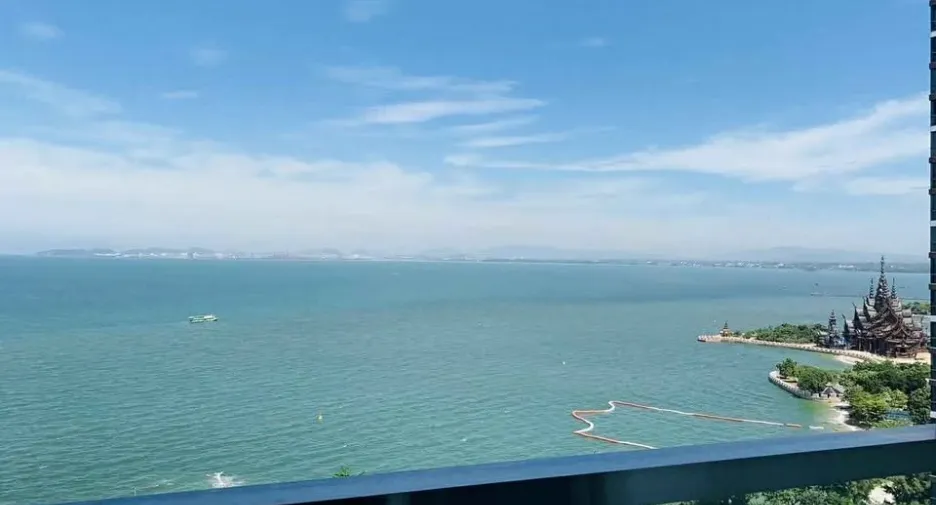 For sale 1 bed condo in Bang Lamung, Chonburi