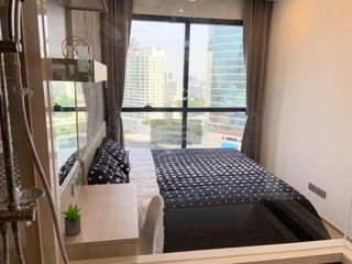 For rent 2 ベッドルーム condo in Bang Rak, Bangkok