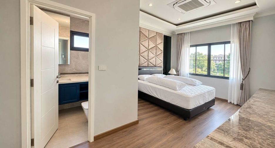 For rent 4 bedrooms house in Mueang Chiang Mai, Chiang Mai