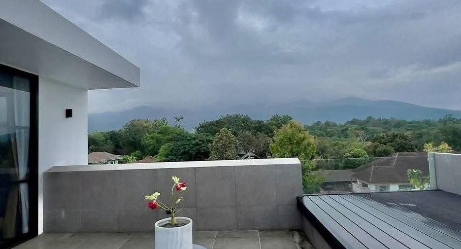 Villa en alquiler de 4 habitaciones en Mueang Chiang Mai, Chiang Mai