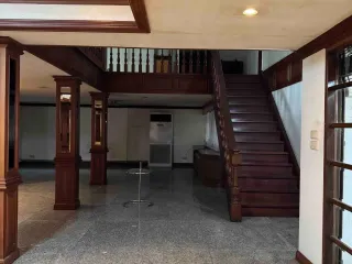 Reihenhaus zur Miete mit 8 Zimmer in Khlong Toei, Bangkok