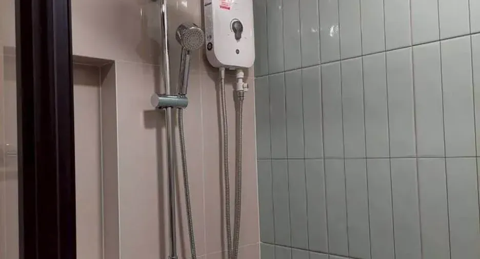 Аренда 1 кровать кондо в Кхлонг Сан, Бангкок