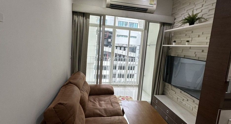 Wohnung zur Miete mit 2 Zimmer in Phra Khanong, Bangkok
