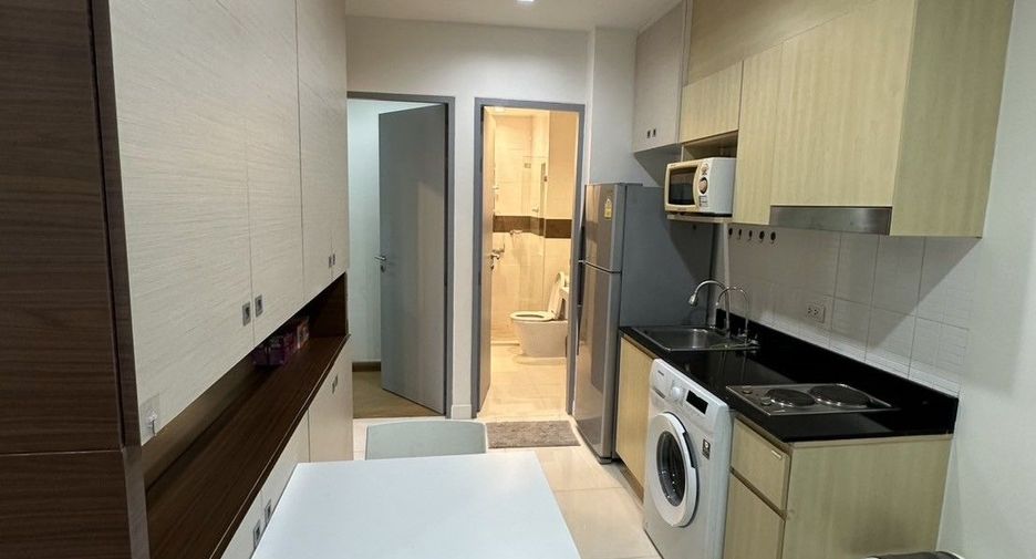 Wohnung zur Miete mit 2 Zimmer in Phra Khanong, Bangkok