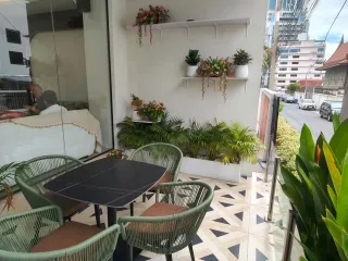 For sale 6 bedrooms hotel in Bang Lamung, Chonburi