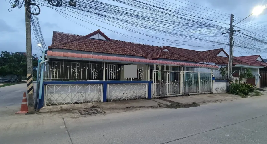For sale 3 bedrooms house in Bang Lamung, Chonburi