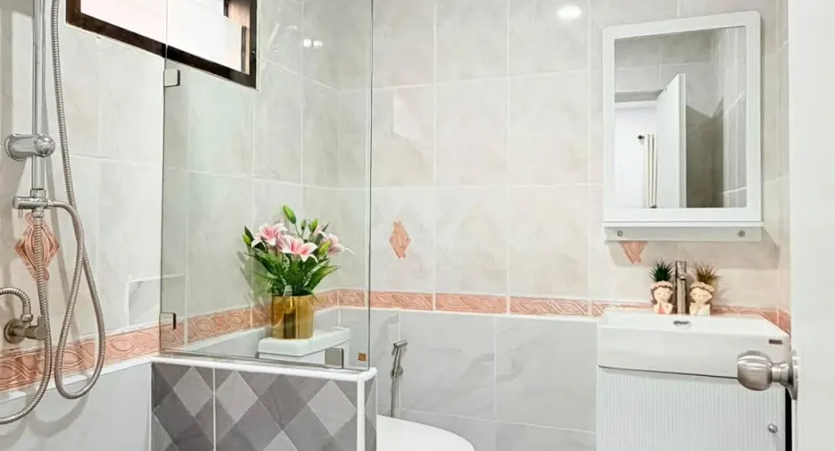 Продажа 3 спальни дом в Банг Ламунг, Чонбури