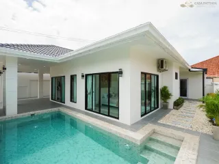 À vendre 3 chambres villa à Bang Lamung, Chonburi