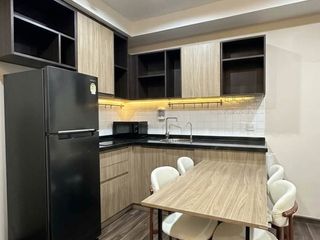 For rent 2 bedrooms condo in Mueang Samut Prakan, Samut Prakan