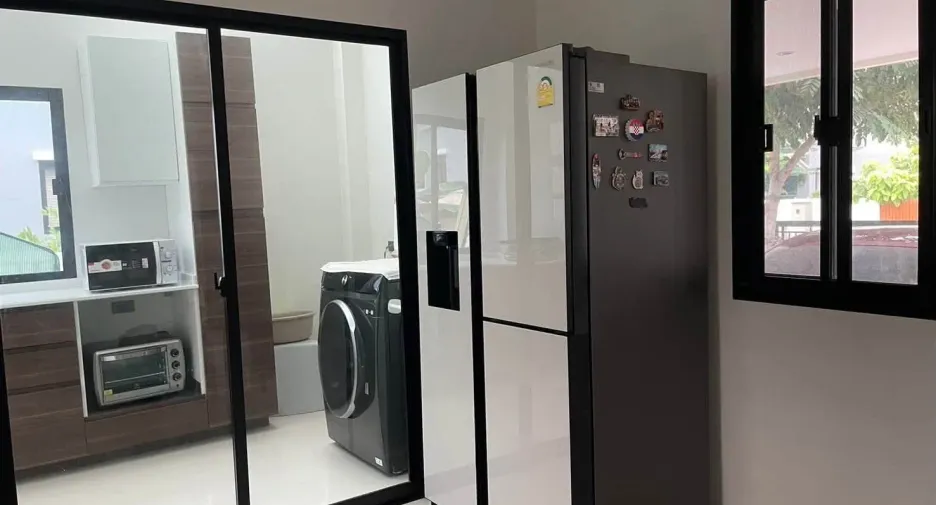 出租 4 卧室 独立屋 在 Ban Chang, Rayong