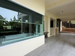 For sale 5 bedrooms house in Mueang Phuket, Phuket