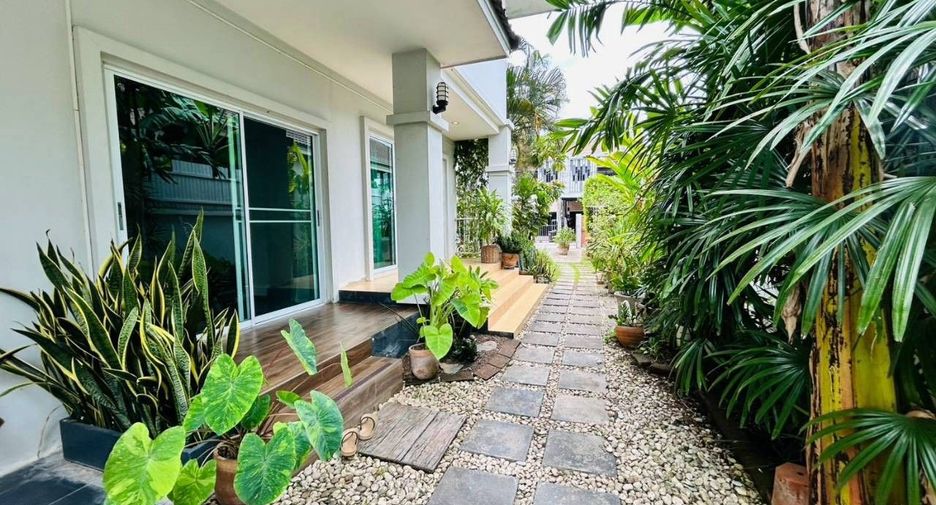 For sale 3 bedrooms house in Mueang Chiang Mai, Chiang Mai