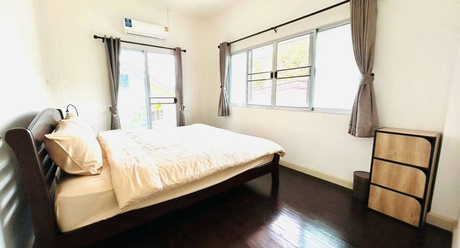 For sale 3 bedrooms house in Mueang Chiang Mai, Chiang Mai