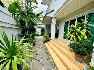For sale 3 bedrooms house in Mueang Chiang Mai, Chiang Mai