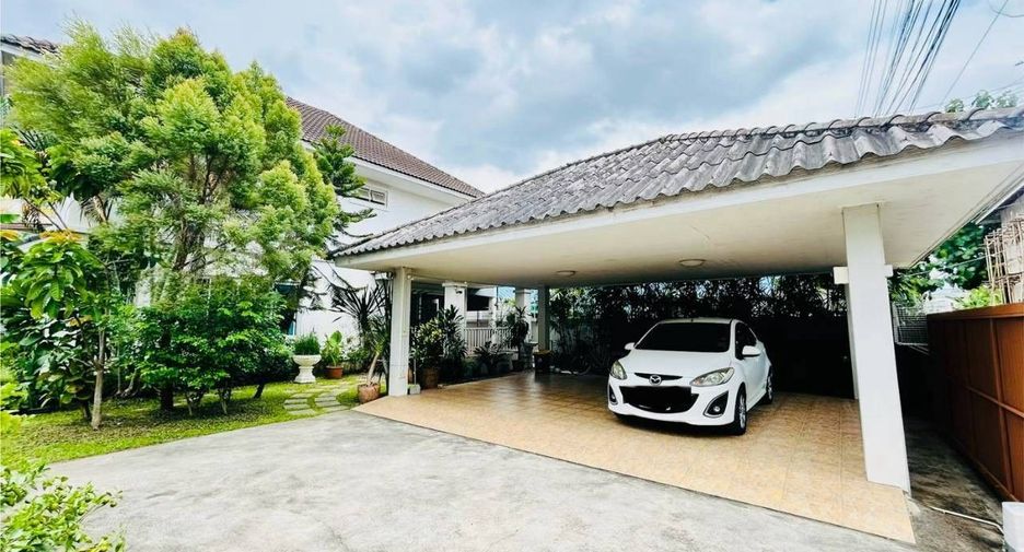 For sale 3 bedrooms house in Mueang Chiang Mai, Chiang Mai