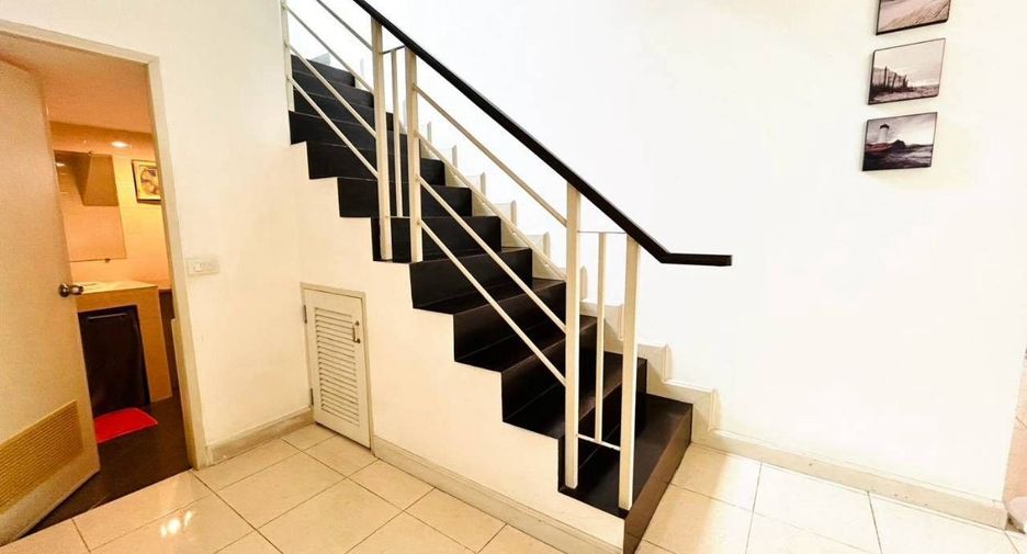 For sale 3 bedrooms house in Mueang Chiang Mai, Chiang Mai