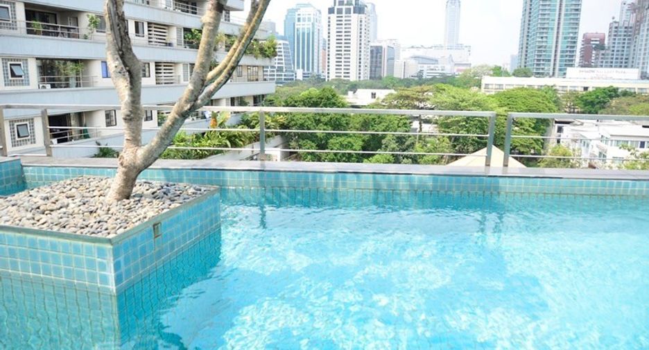 À louer 2 chambres condo à Watthana, Bangkok