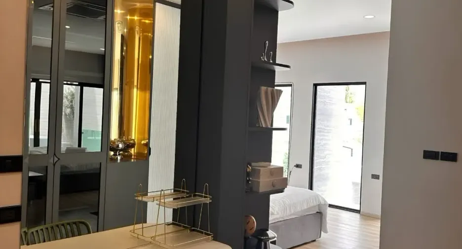 For rent 5 bedrooms villa in Huay Yai, Pattaya