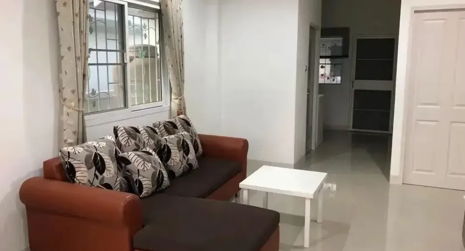 Casa en alquiler de 2 habitaciones en San Kamphaeng, Chiang Mai