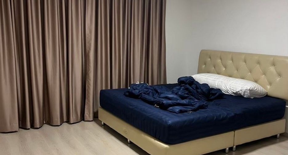 À vendre 3 chambres maison de ville à Bang Bo, Samut Prakan