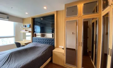 Wohnung zur Miete mit 1 Zimmer in Yan Nawa, Bangkok