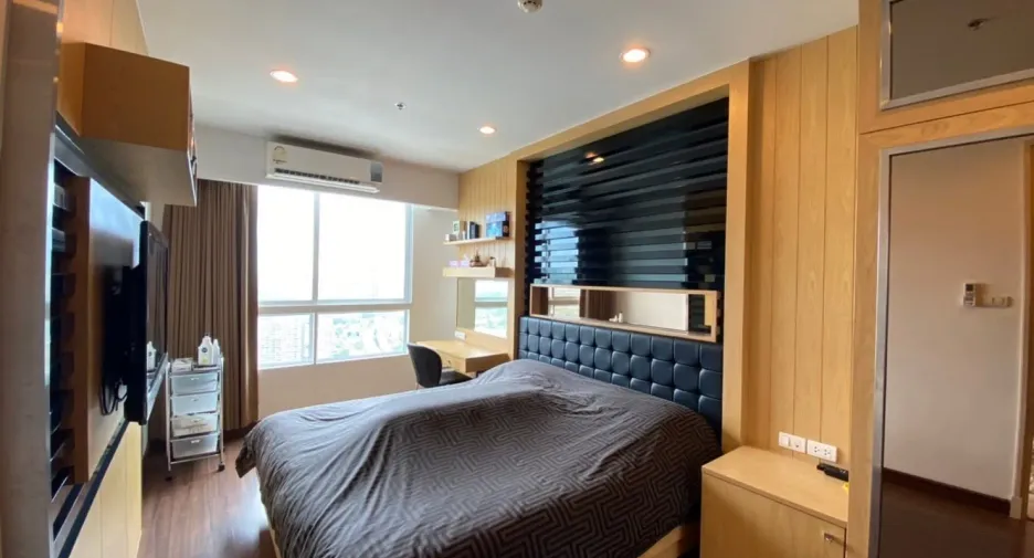 Wohnung zur Miete mit 1 Zimmer in Yan Nawa, Bangkok