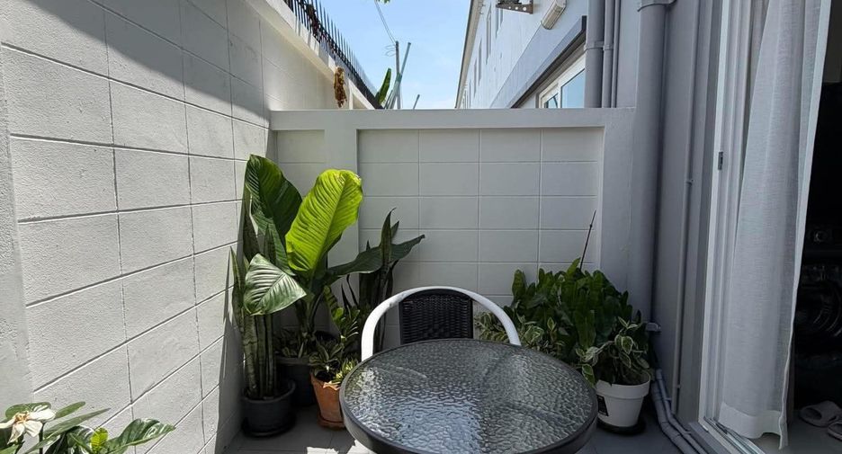 Casa en alquiler de 3 habitaciones en Thalang, Phuket