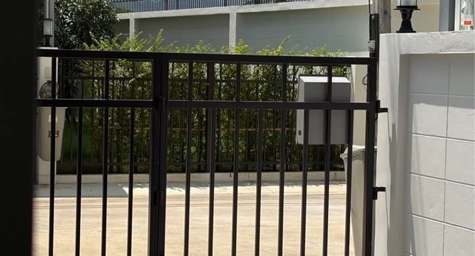 Casa en alquiler de 3 habitaciones en Thalang, Phuket