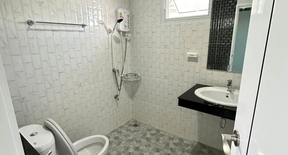 For rent 3 bedrooms house in San Sai, Chiang Mai