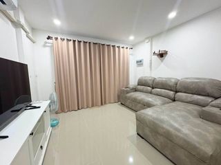 Casa en alquiler de 2 habitaciones en Mueang Phuket, Phuket