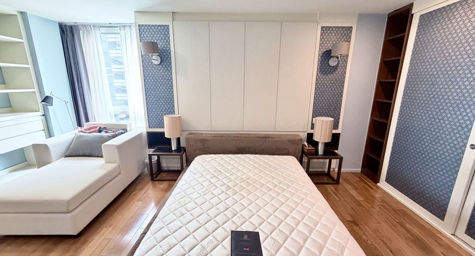 Condo en alquiler de 2 habitaciones en Sathon, Bangkok