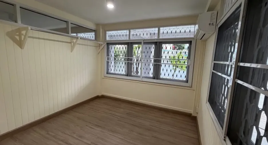 For rent 5 bedrooms office in Chatuchak, Bangkok