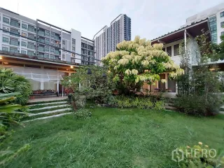 Casa en alquiler y en venta de 4 habitaciones en Mueang Samut Prakan, Samut Prakan
