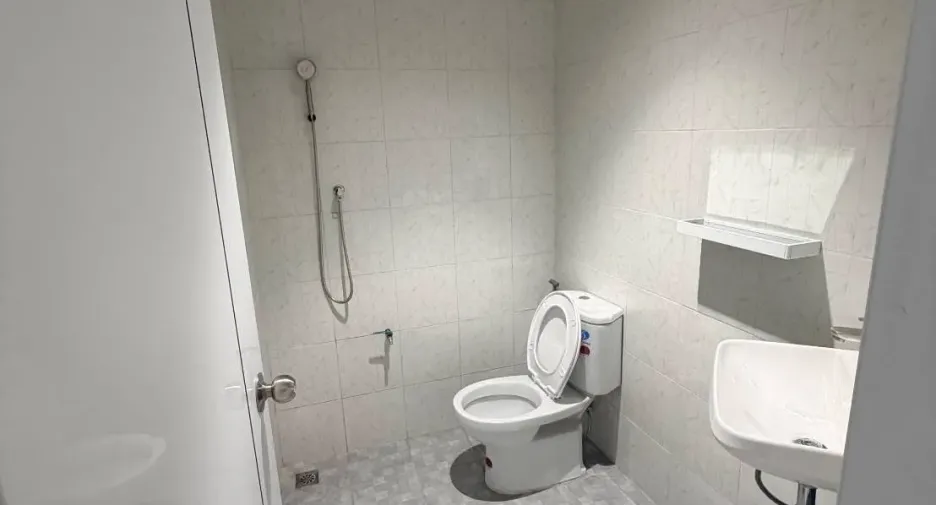 Reihenhaus zur Miete mit 3 Zimmer in Phra Khanong, Bangkok
