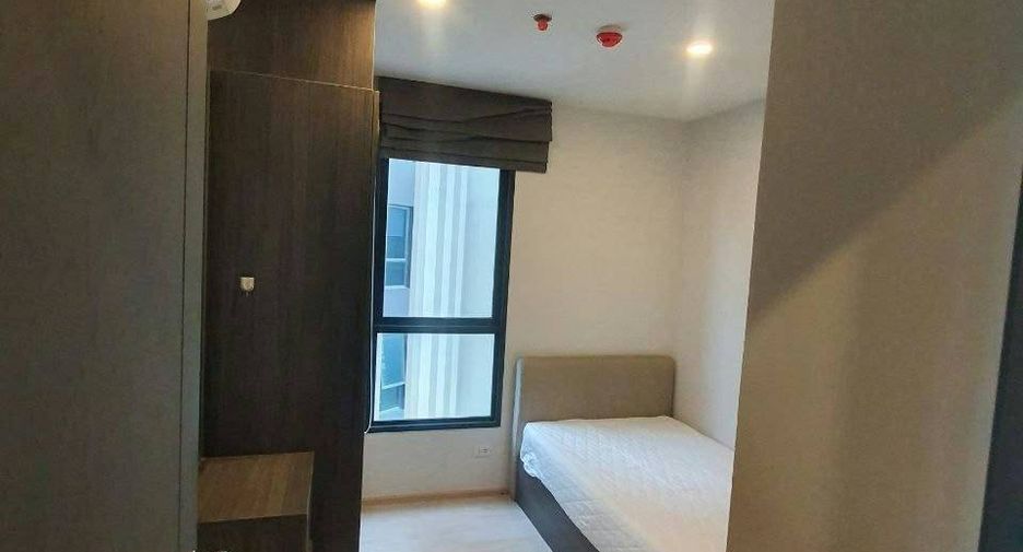 For rent 2 bedrooms condo in Bang Na, Bangkok
