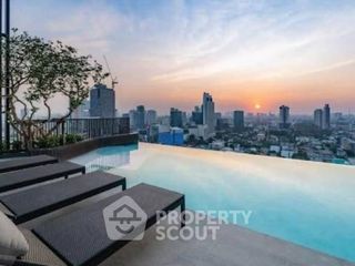 À vendre 2 chambres condo à Chatuchak, Bangkok
