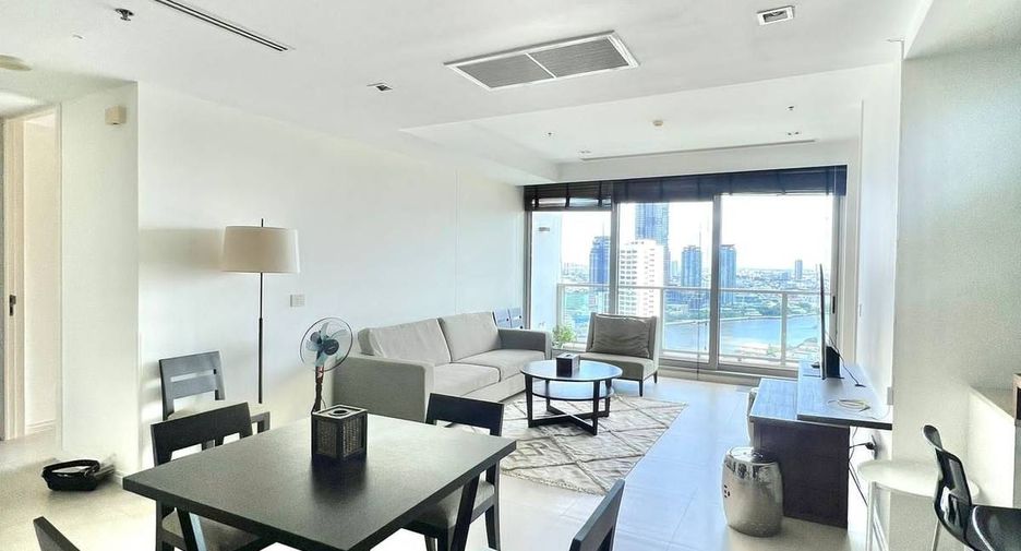 For rent 2 bedrooms condo in Sathon, Bangkok
