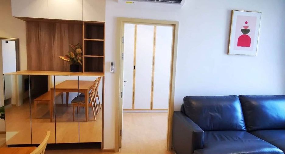 For rent 2 bedrooms condo in Watthana, Bangkok